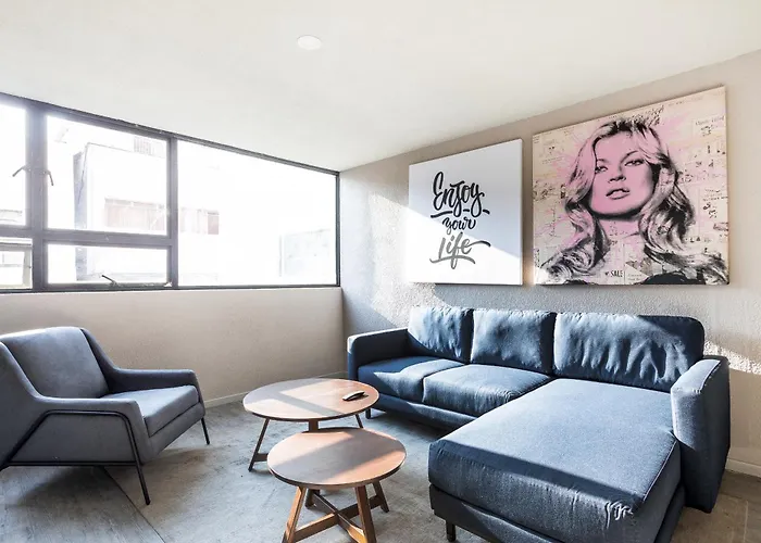 Stylish 2br In Roma - Parking- Wifi- Sleeps 6