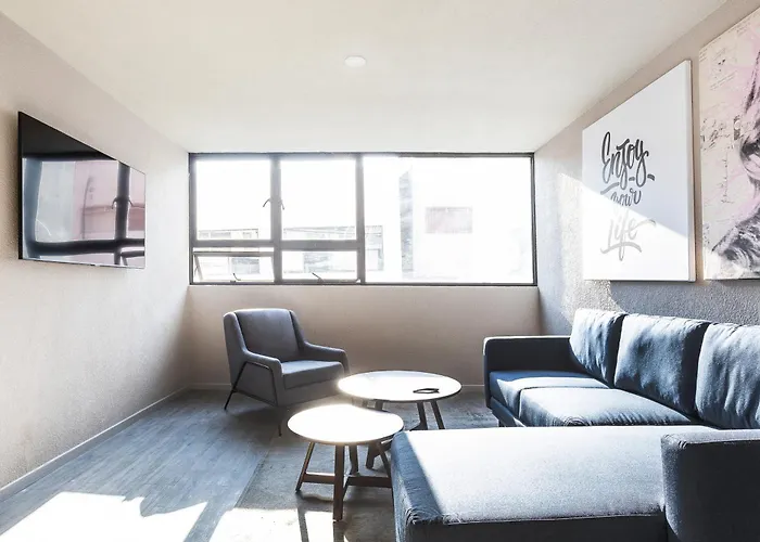 Stylish 2br In Roma - Parking- Wifi- Sleeps 6 Apartment Mexico City