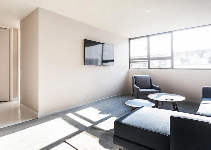 Stylish 2br In Roma - Parking- Wifi- Sleeps 6 * Mexico City
