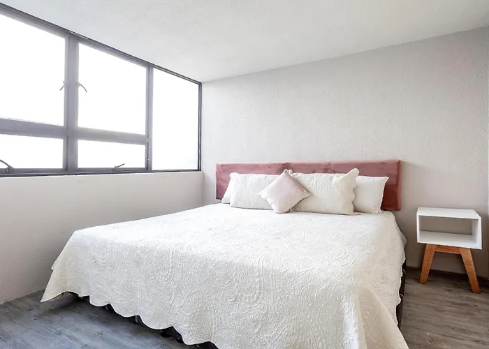 Apartment Stylish 2br In Roma - Parking- Wifi- Sleeps 6 *